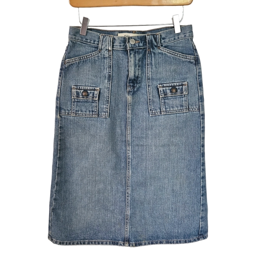 *As-is* Y2K Gap knee length cargo jean skirt